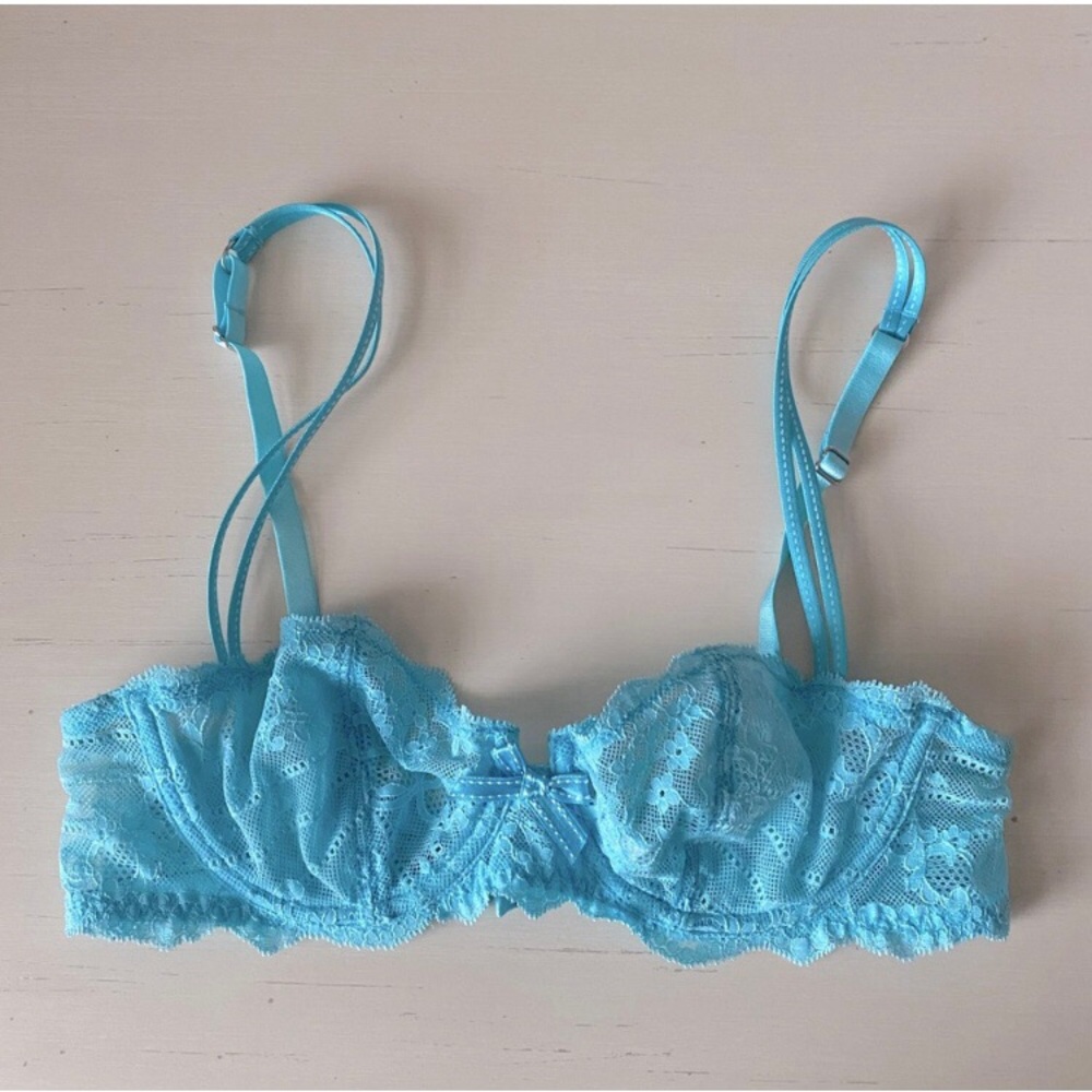 32B blue balconette bra Chantelle